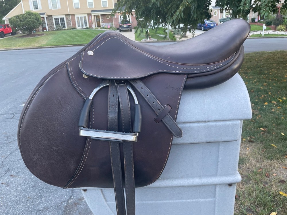 18 in Dover special eq saddle