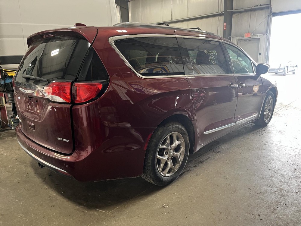 Used A/C Selector Switch fits: 2018 Chrysler Pacifica front 3 zone temperature c