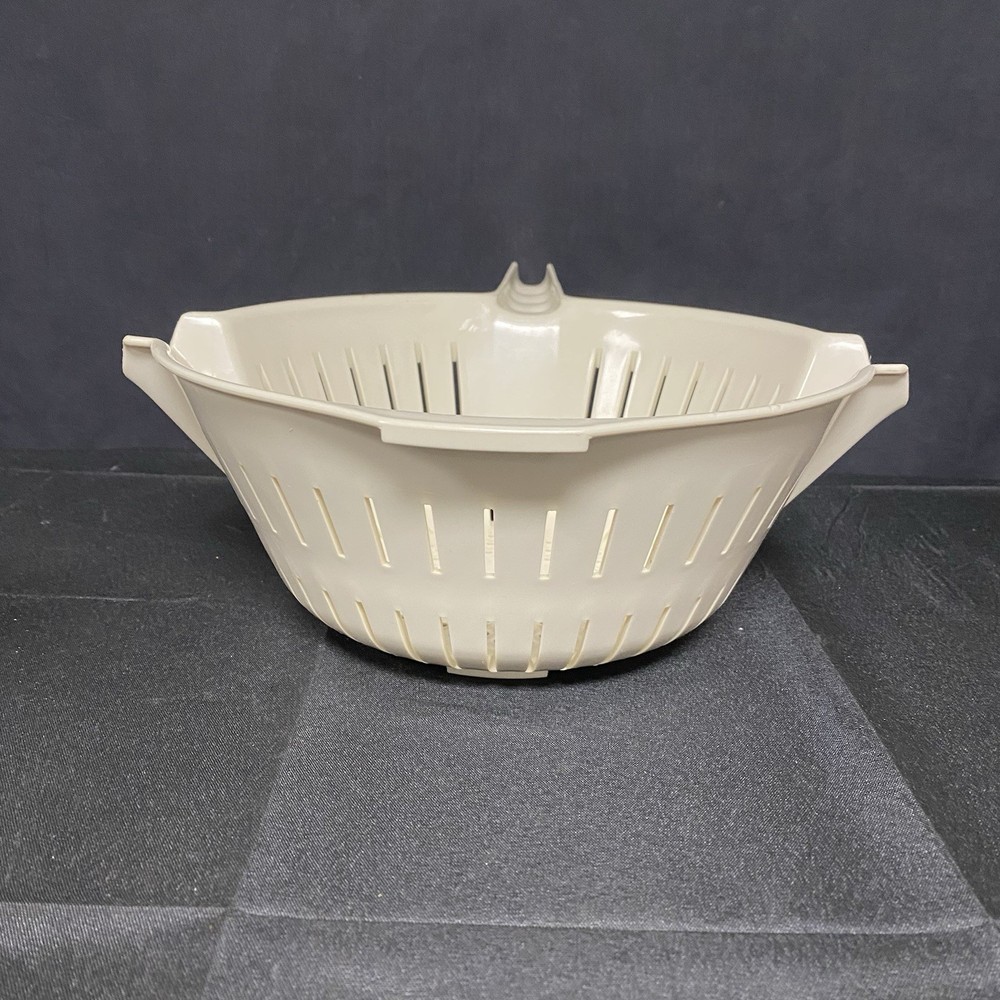 Off-White Double Spout Vintage Colander/Strainer