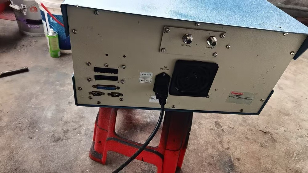 THERMO 43C Sulfur Dioxide (SO ₂) Gas Analyzer