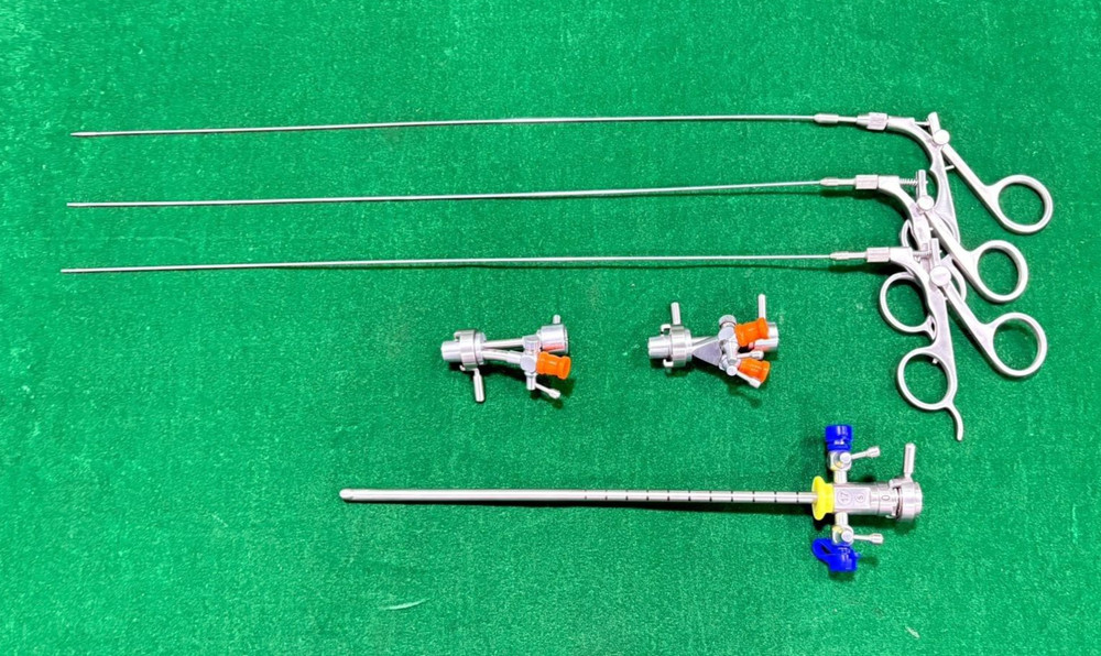 Laparoscopic Cystoscopy Surgery Set 17FR with Graspers 5FR Reusable Instruments