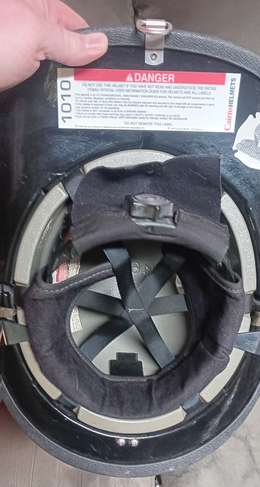 cairns 1010 fire helmet