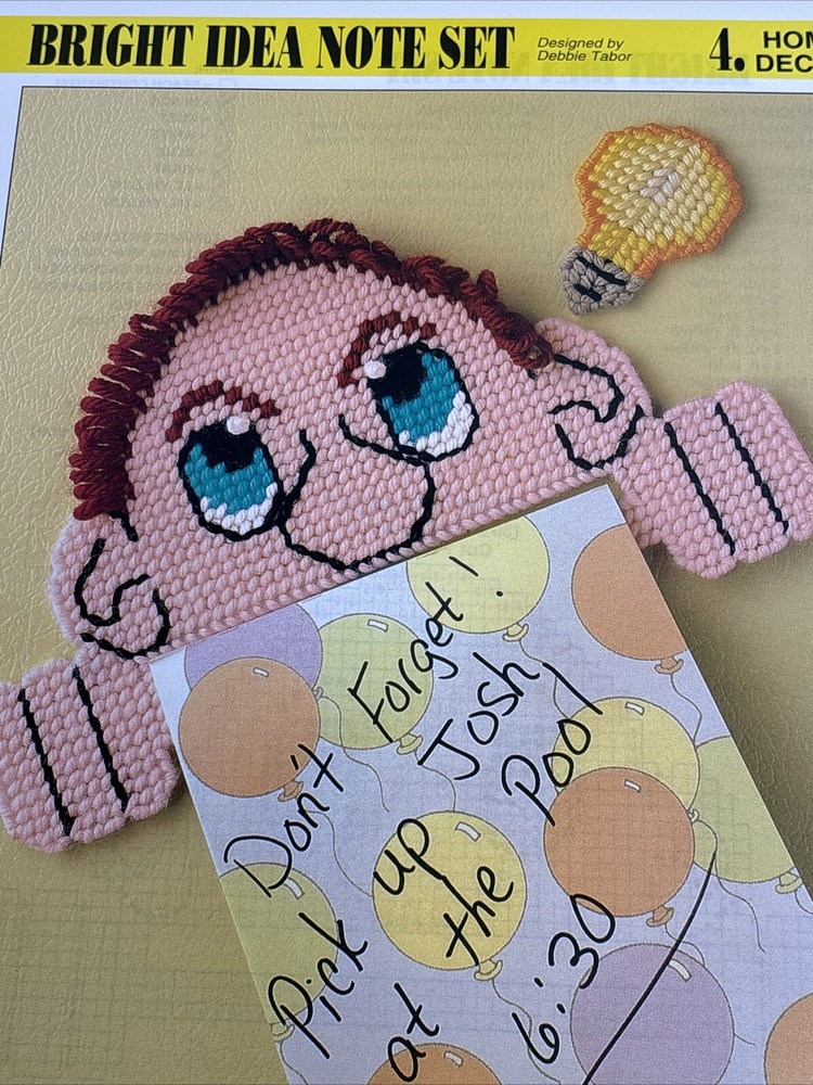 Bright Idea Note Set Annie's Attic Plastic Canvas Pattern Page