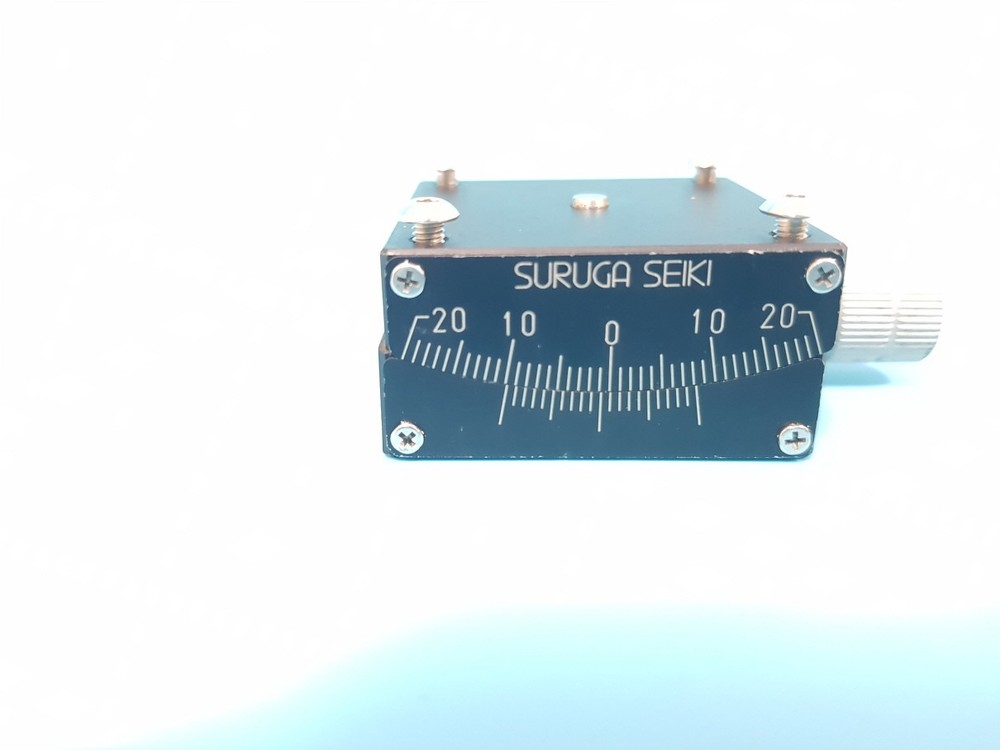 SURUGA SEIKI Dovetail Goniometer Stage B54-40UN