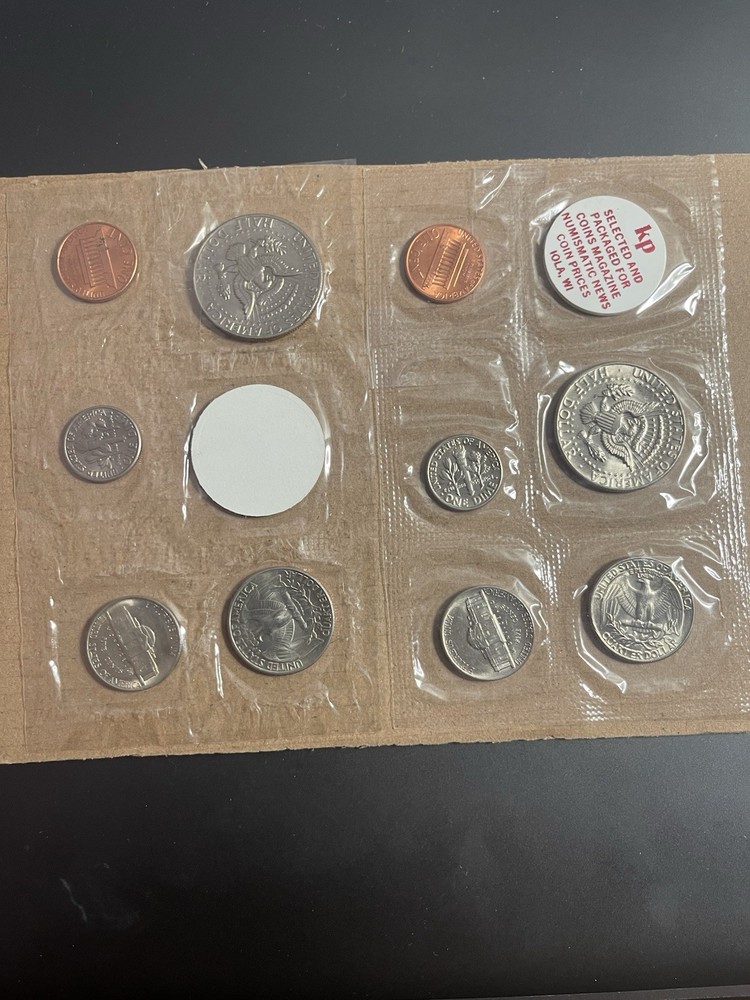 1983 Mint Sets