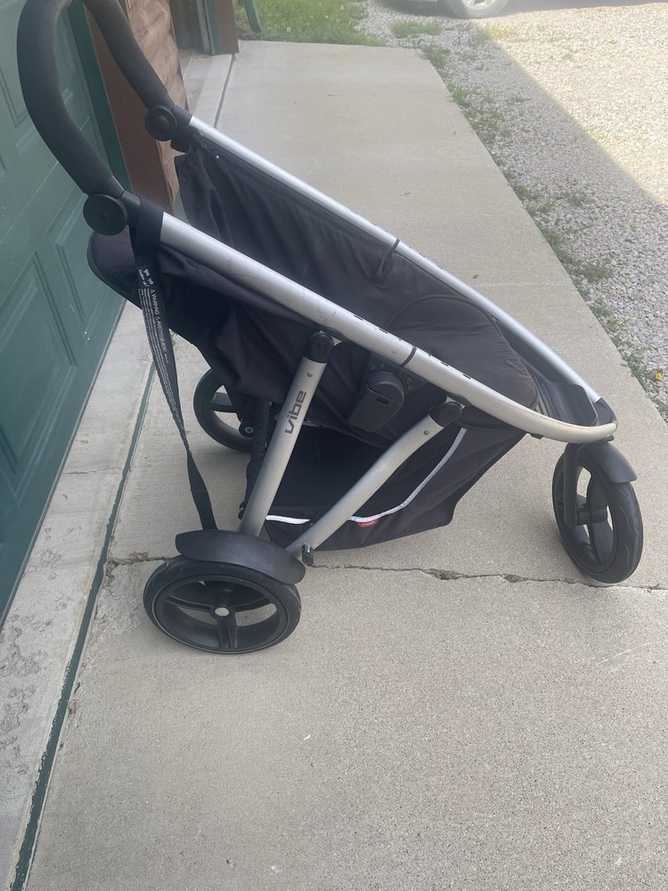Phil & Teds Vibe Jogger Stroller Black Folding Single Rubber Tires