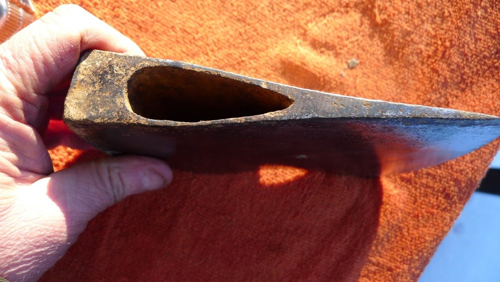 ANTIQUE PLUMB AXE HEAD, JERSEY PATTERN