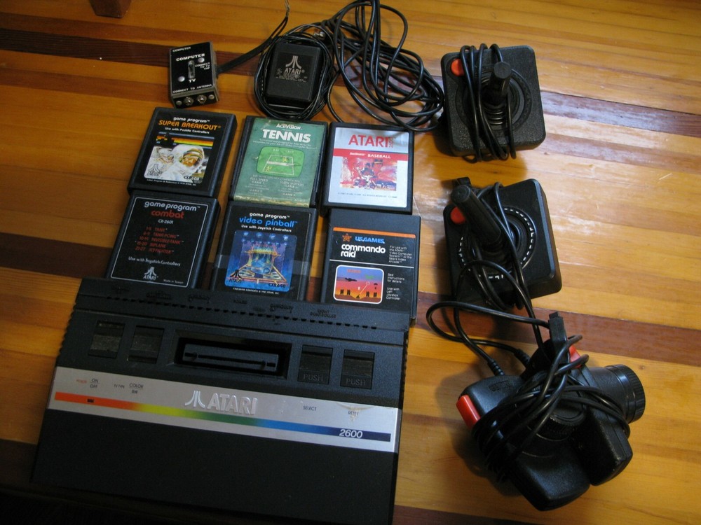Atari 2600 Bundle (Console, games, and controllers)