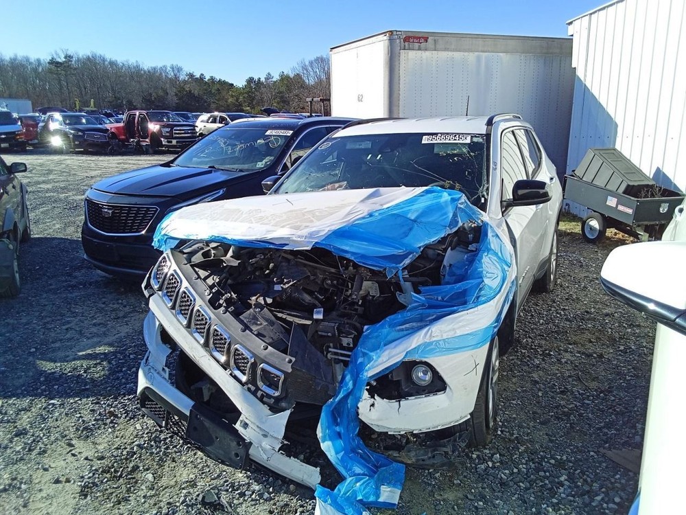 Camera/Projector Camera Windshield Fits 22-25 COMPASS 862400