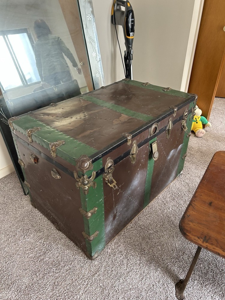 Vintage Trunk