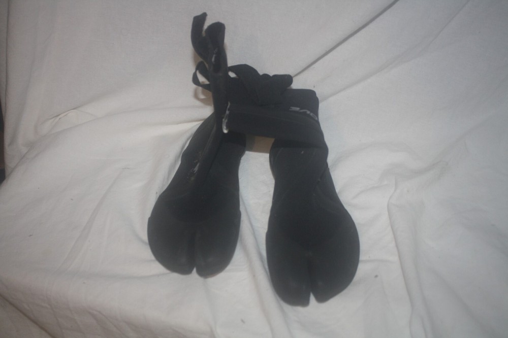 Body Glove Split Toe Wetsuit Boots - Size 5 - 2mm