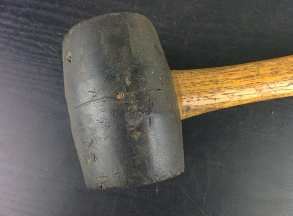 #ad347 Mac Tools 32 Oz Rubber Mallet Model Rm32 Wood Handle Good Shape