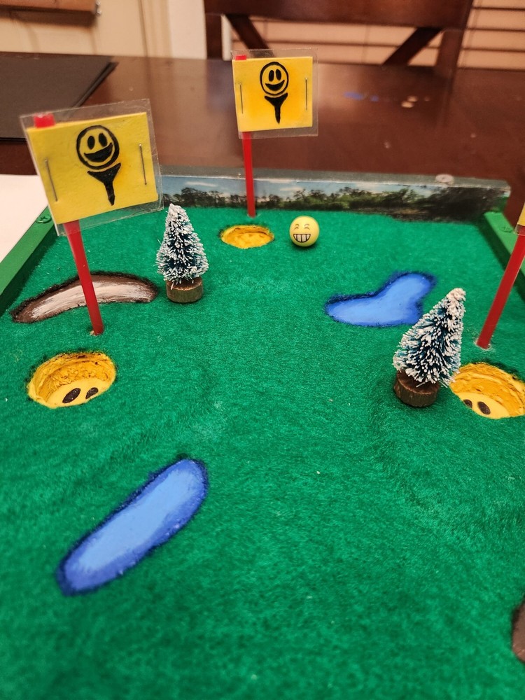 Cornhole Miniature Golf Putting Family Game