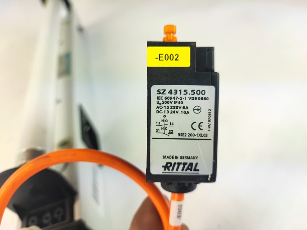 Control cabinet lighting