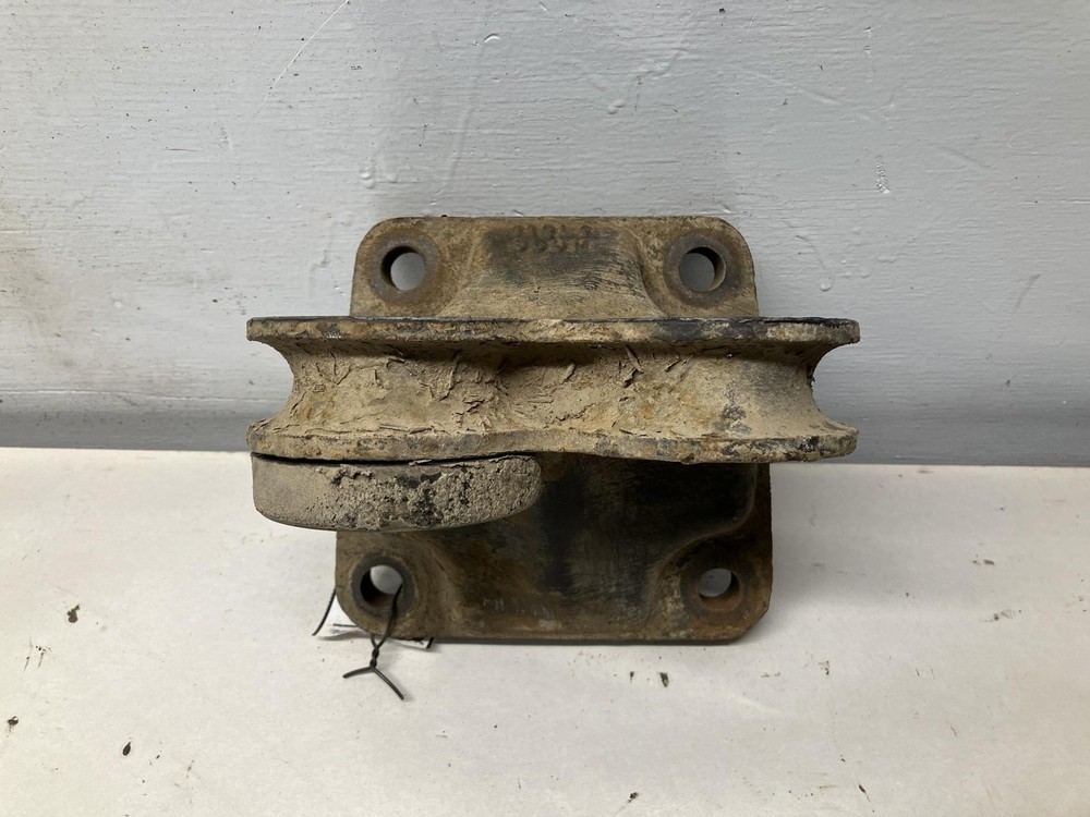 Mack E7 Left/Driver Engine Mount - Used | P/N 11QL4969M