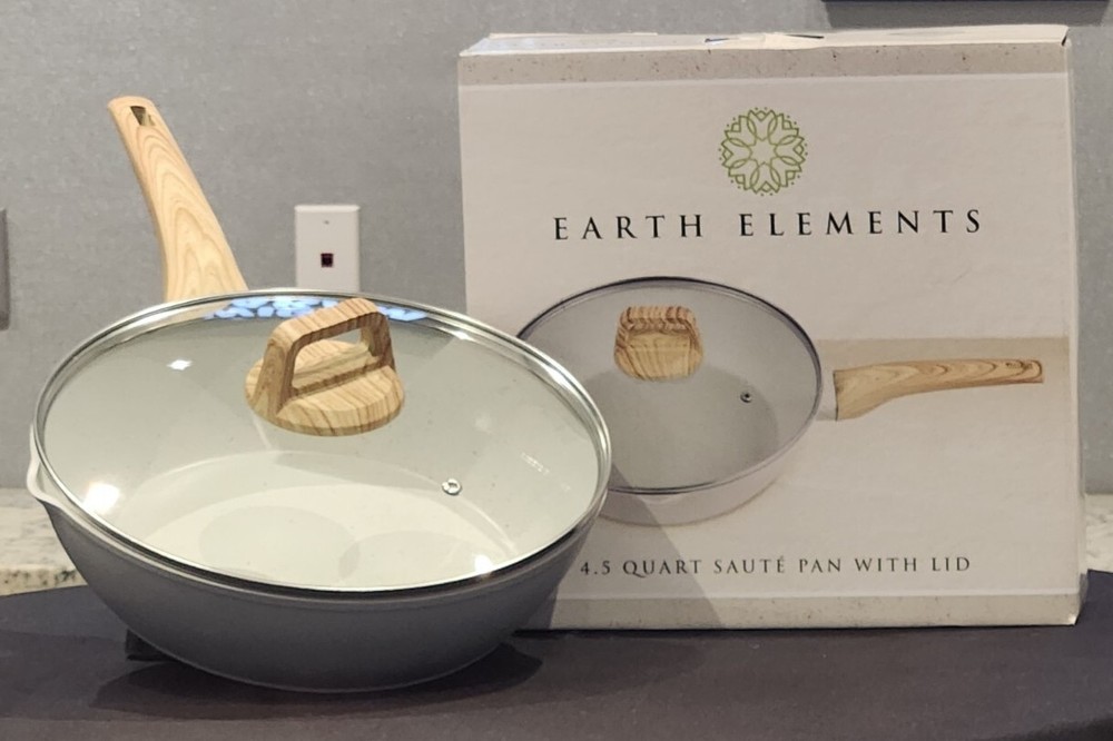 Earth Elements 4.5 Quart Sauté Pan w/ Lid Non-Stick, Cream, Gray Speckle EESS005