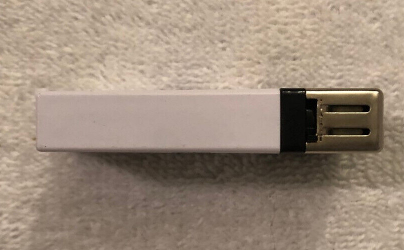 Vantage Ultra Light Cigarettes White Disposable Lighter