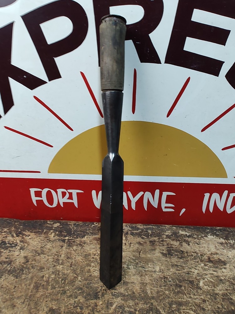 Early James Swan 1" Socket Corner Chisel  Timber Frame Shipwright Woodworking