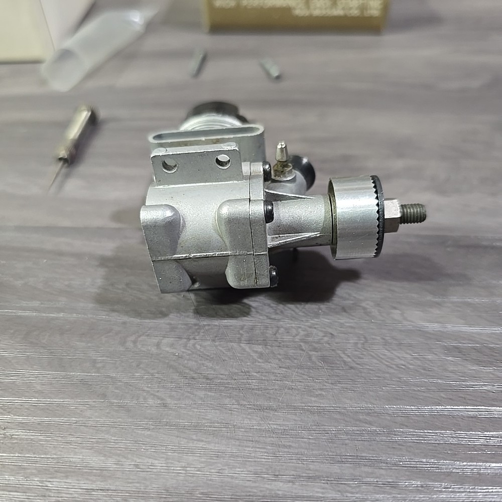 Fuji Model Gas Engine 099sr