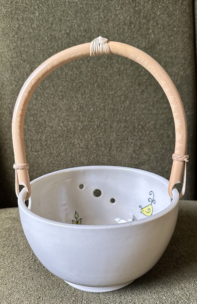 Studio Art Ceramic Yarn Bowl With Bamboo Handle - Hand-painted