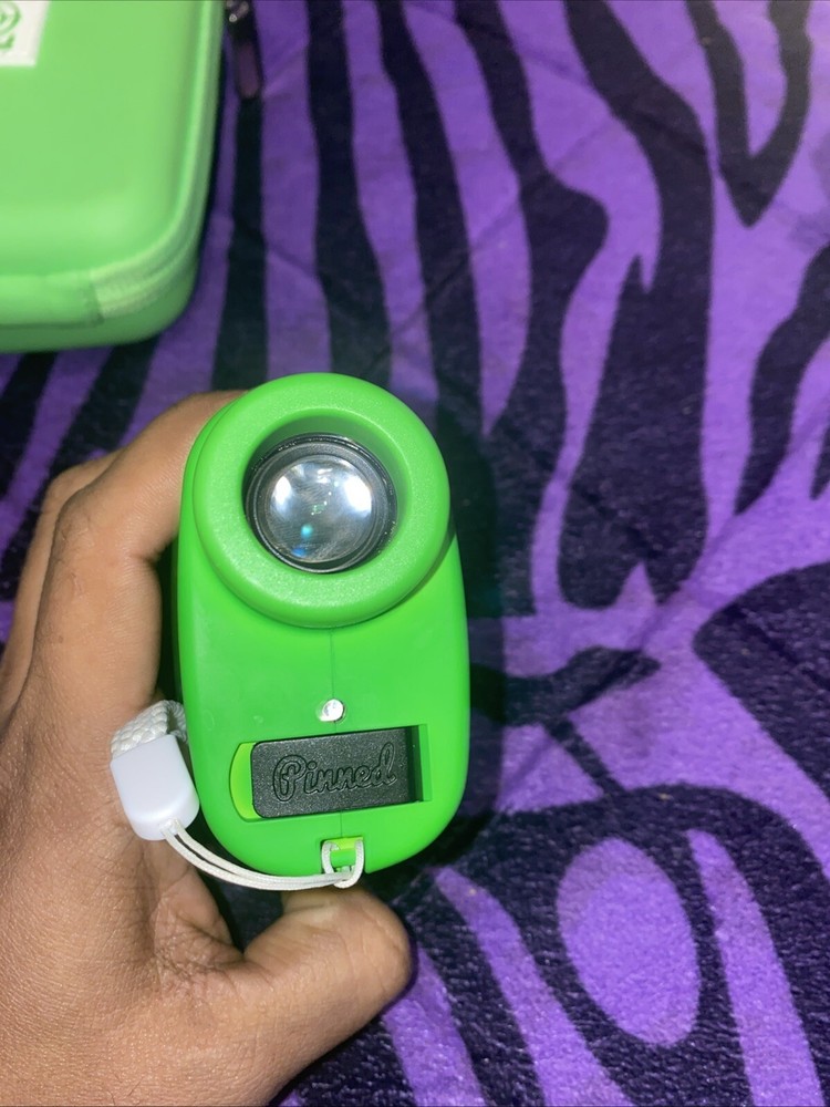 Pinned Slope Range Finder White