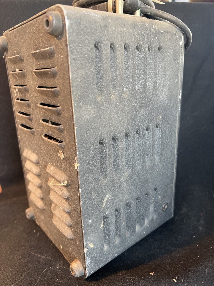 VINTAGE Ballantine Laboratories Electronic Voltmeter Model 300D