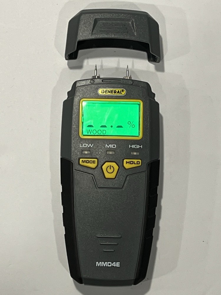 General MMD4E Moisture Meter Pin Type Digital LCD - Good Working Condition