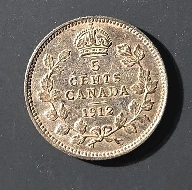 1912 Canada 5 cent silver  - Solid  AU  stk#K975