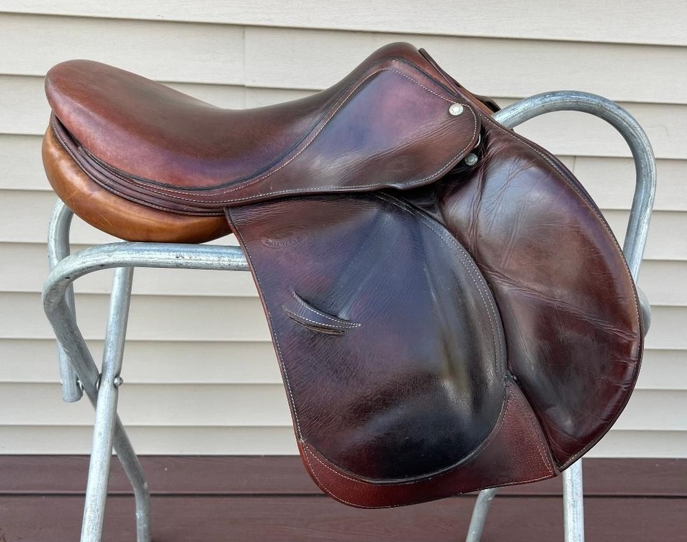 Devoucoux 16.5 Saddle 2008 Hunter Jumper Brown Good Condition