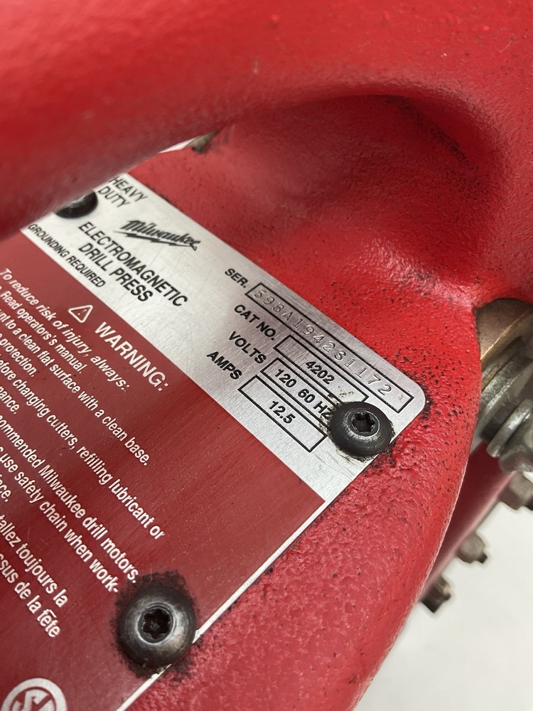 Milwaukee Cat. 4202 Electromagnetic Drill Press Base NEW