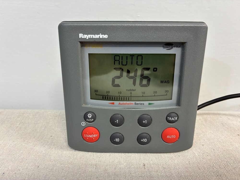 Raymarine ST6002 E12100-P Flush Mount Version Smart Pilot AP Control Head TESTED