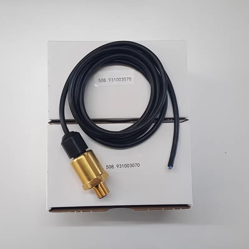 1pcs Huba 508.931003070 pressure sensor