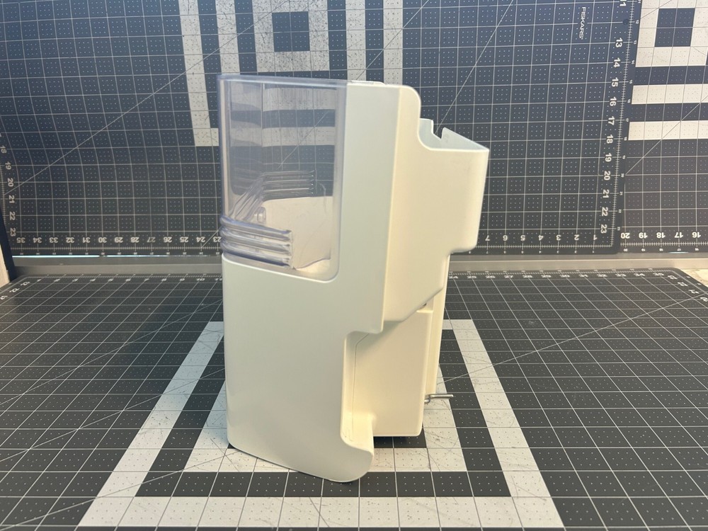 LG Refrigerator Ice Bin P# AKC55858901