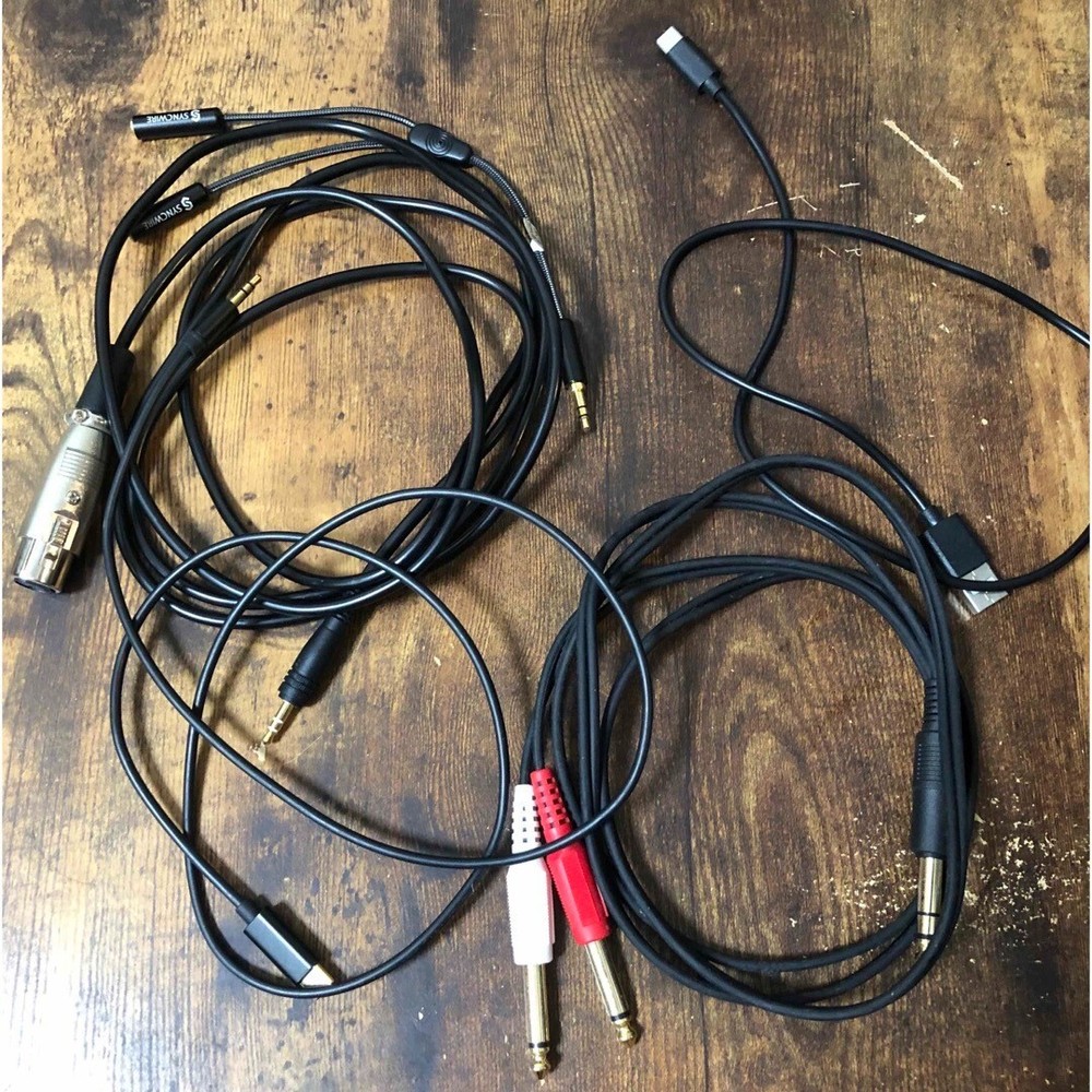 Boss RC-505 Loop Station Phrase Recorder Keyboard Effect Workstation Table top