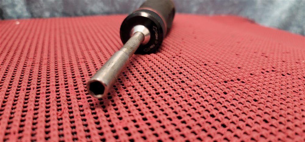 MAC TOOLS SBDR49SA MAC-GRIP RATCHETING 1/4" HEX BIT SCREWDRIVER SET 2PC MISSING