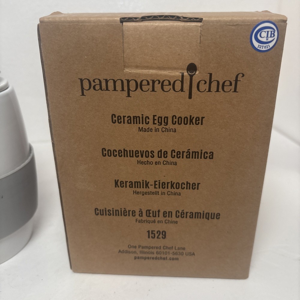Pampered Chef #1529 Ceramic Egg Cooker