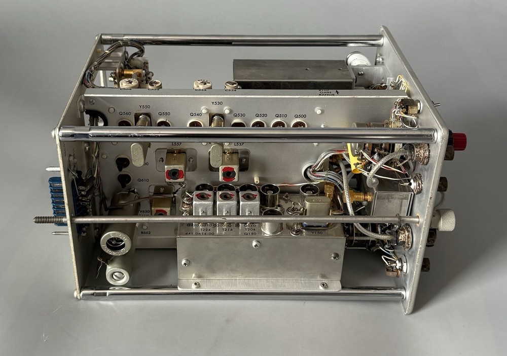 Untested — Tektronix Type 1L10 Spectrum Analyzer Plug-In Unit — See Description