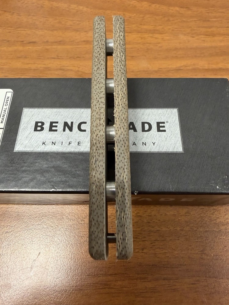 Benchmade Fixed Adamas Brown Micarta Handle