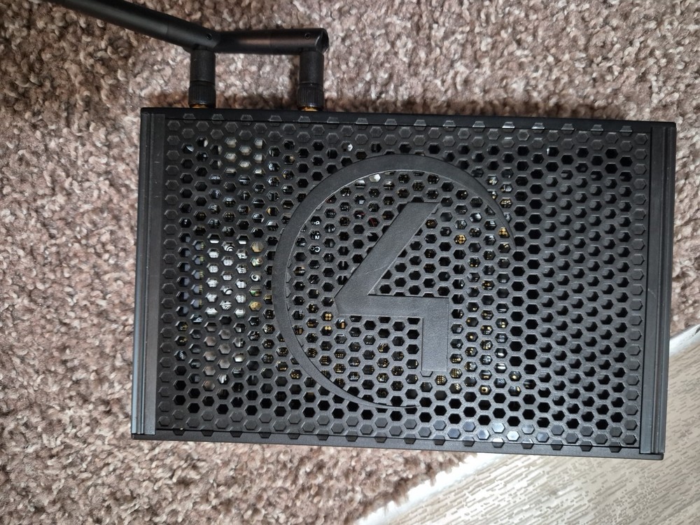 Control4 C4-EA3-V2 Smart Home Controller ZigBee Wired Ethernet HDMI USB