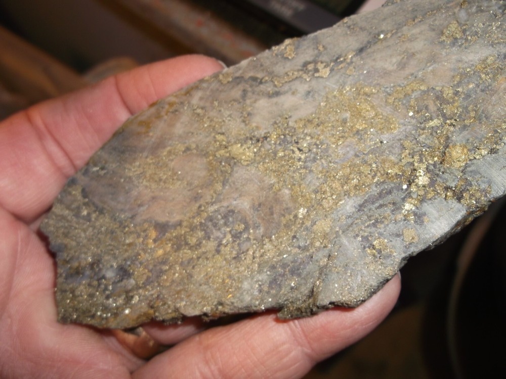 Gold, silver, copper, 110 grams samples ,ore high grade .