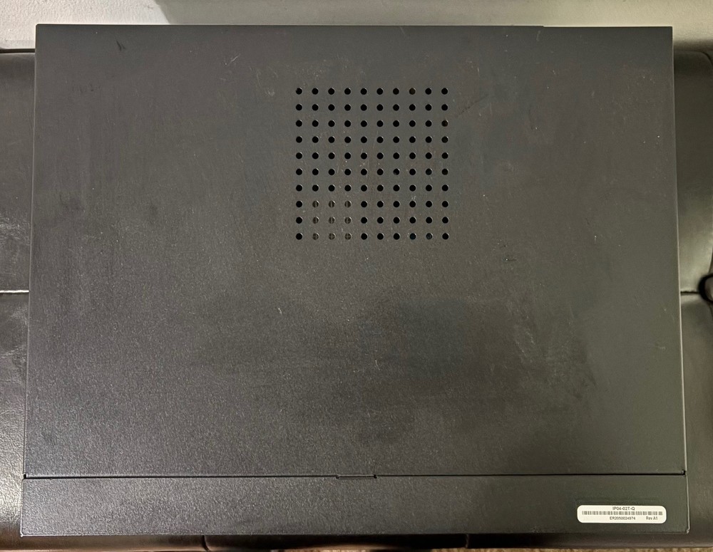 ExacqVision IP04-02T-Q IP Desktop recorder