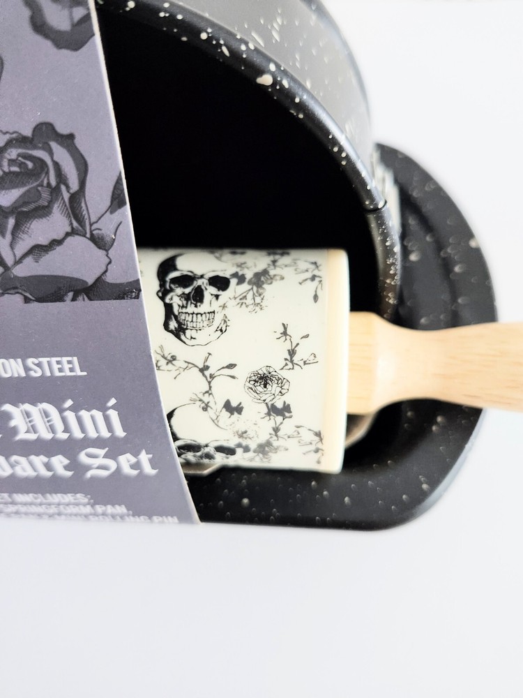 Core Kitchen 3-Piece Mini Bakeware Set-Loaf Pan, Springform Pan, Rolling Pin NEW