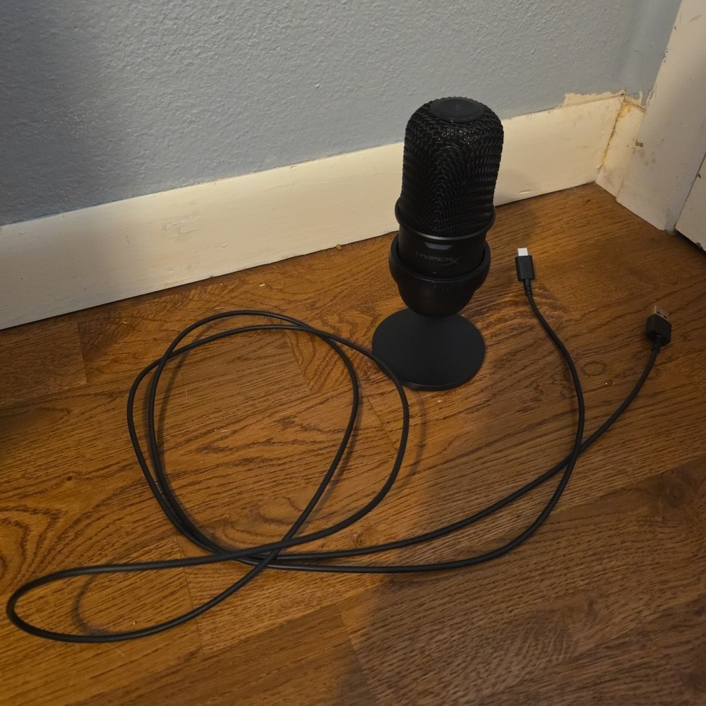 HyperX Solocast Gaming Microphone with USB Condenser