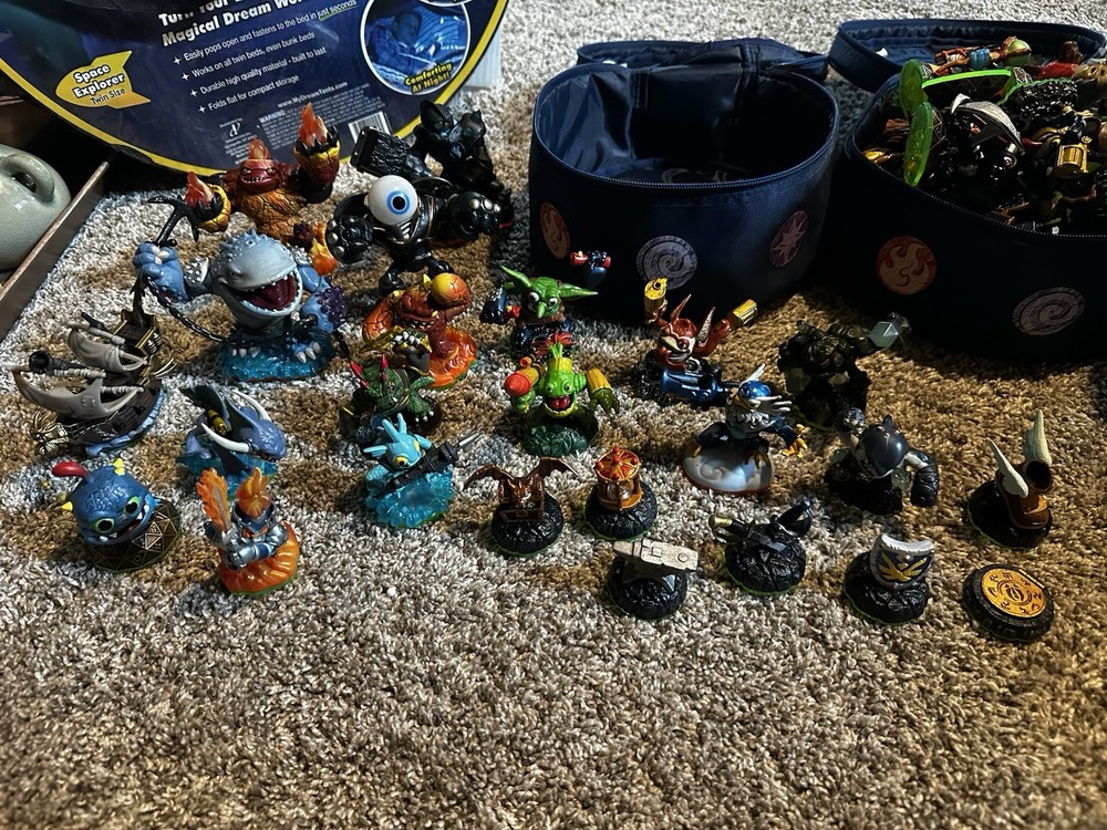 Skylanders Lot