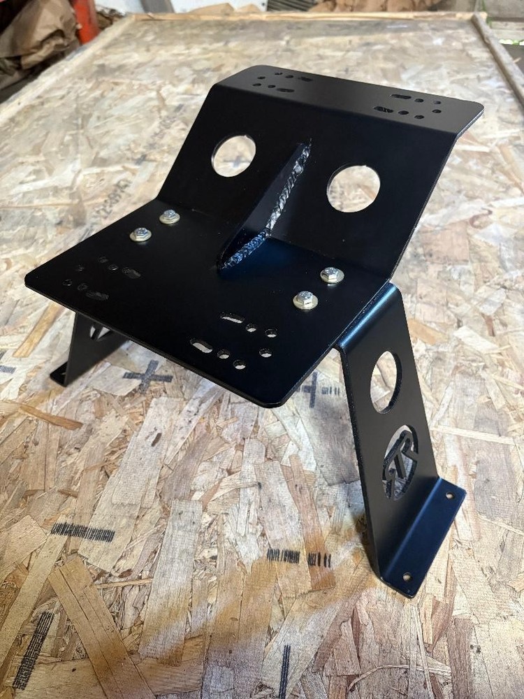 Dual 8" Fish Finder/Graph Mount
