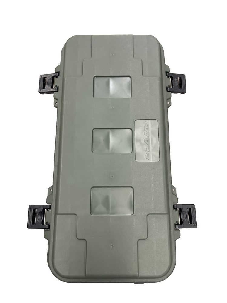 Plano Storage Trunk with Wheels, Green, 108-Quart, Lockable Large, OIive Drab