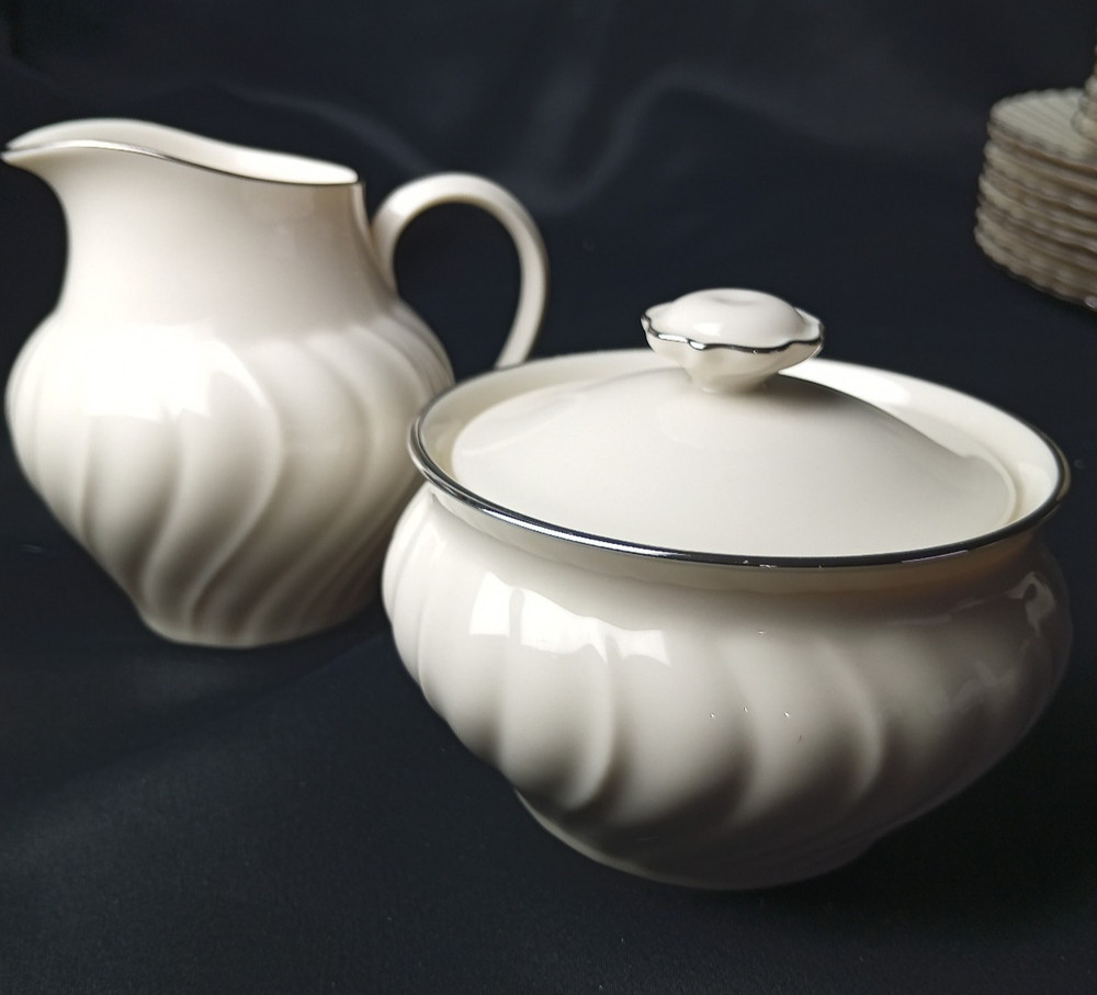 FRANCISCAN PLATINA DINNER SET FOR 8-MISSING 1 CUP/SAUCER