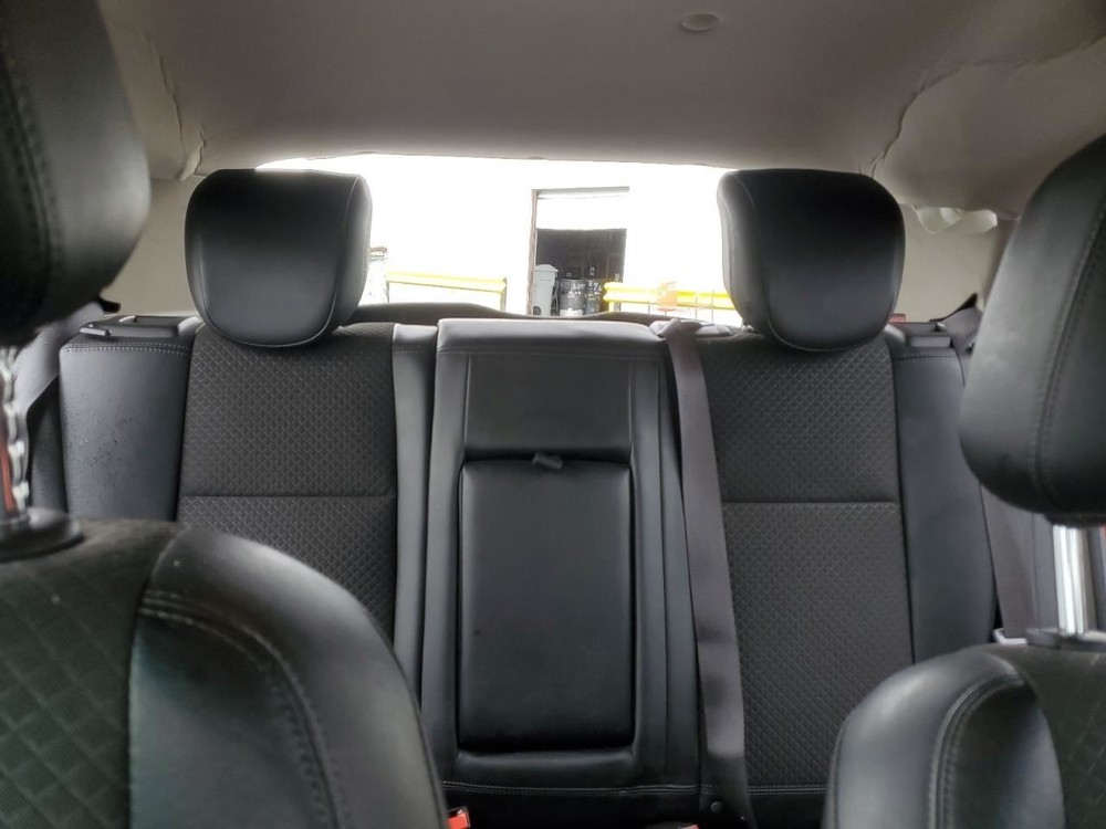 LEFT RED ROCKER PANEL MOULDING OEM 2022 BUICK ENCORE