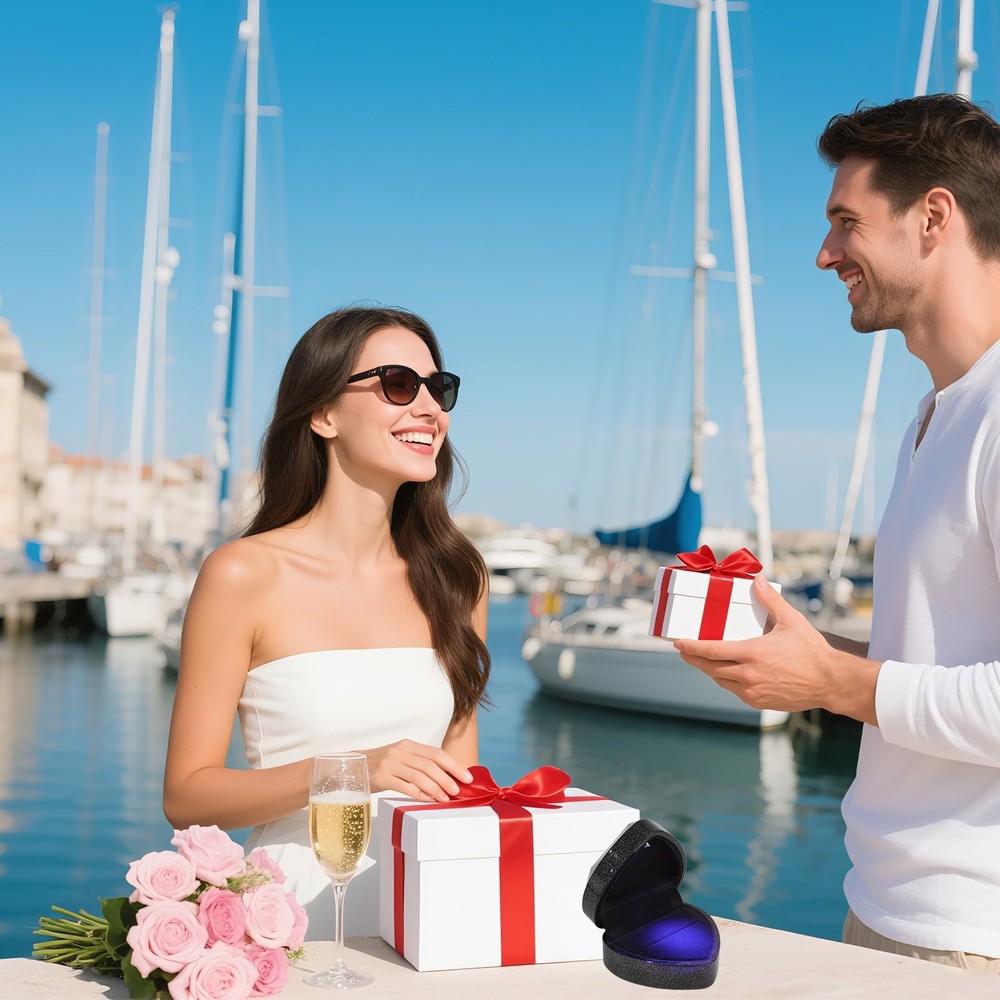 Ring Box with LED Light, Heart Shaped Engagement Ring Boxes Storage Cute Roma...