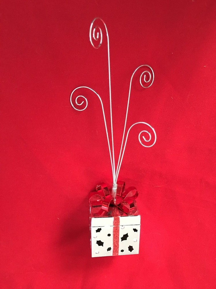 Red & Silvertone 9.5" Gift Box Clip Holder